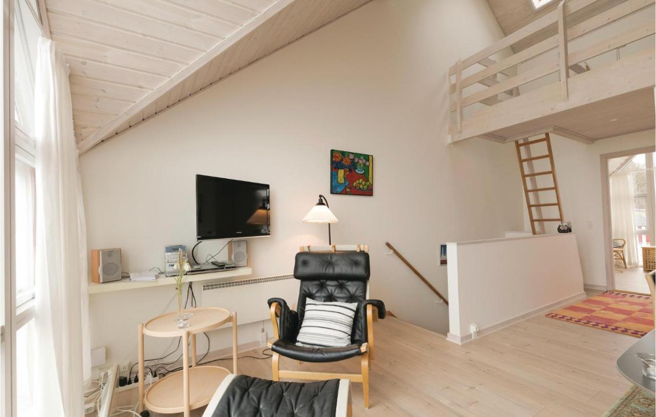 Amazing Home In Hasle With Wifi Exterior foto