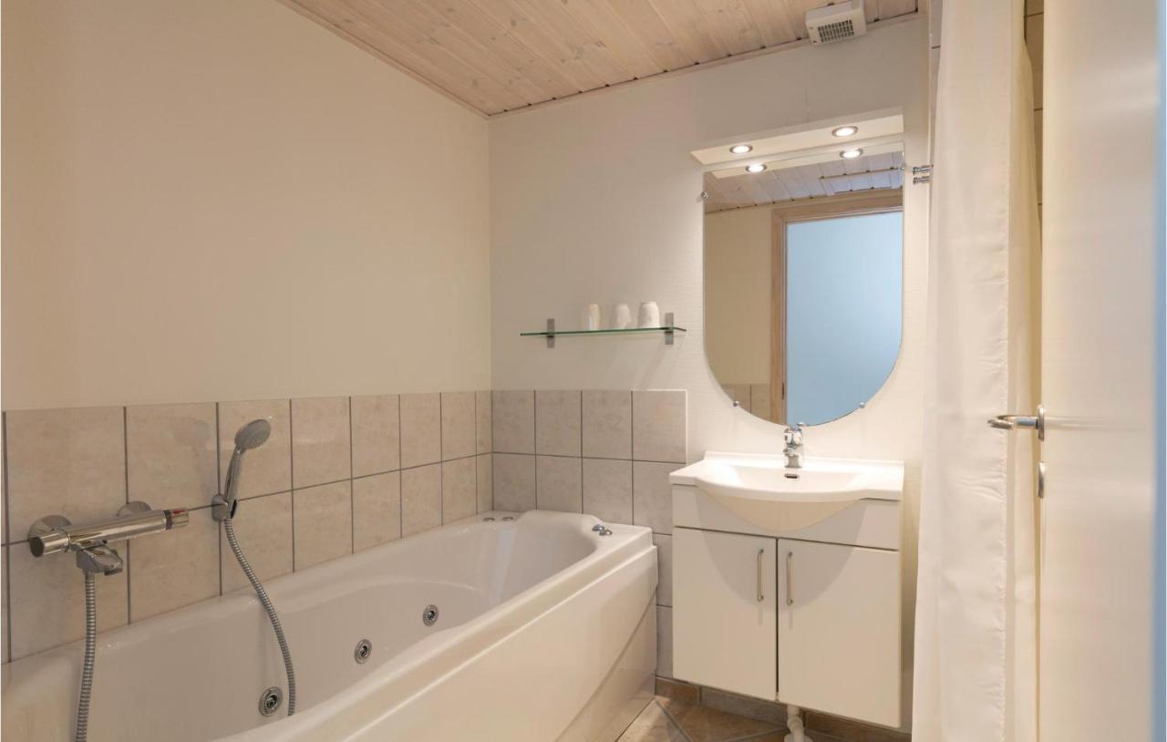 Amazing Home In Hasle With Wifi Exterior foto